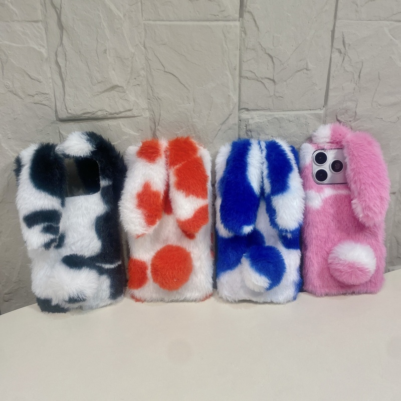 Phone Cases Apple - Urocze futrzane etui na telefon z