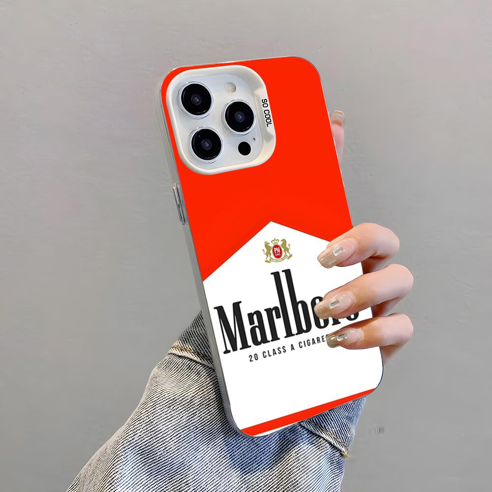 Etui na telefon M-MarlboroES C – Phone Cases Blunt recenzja i cena