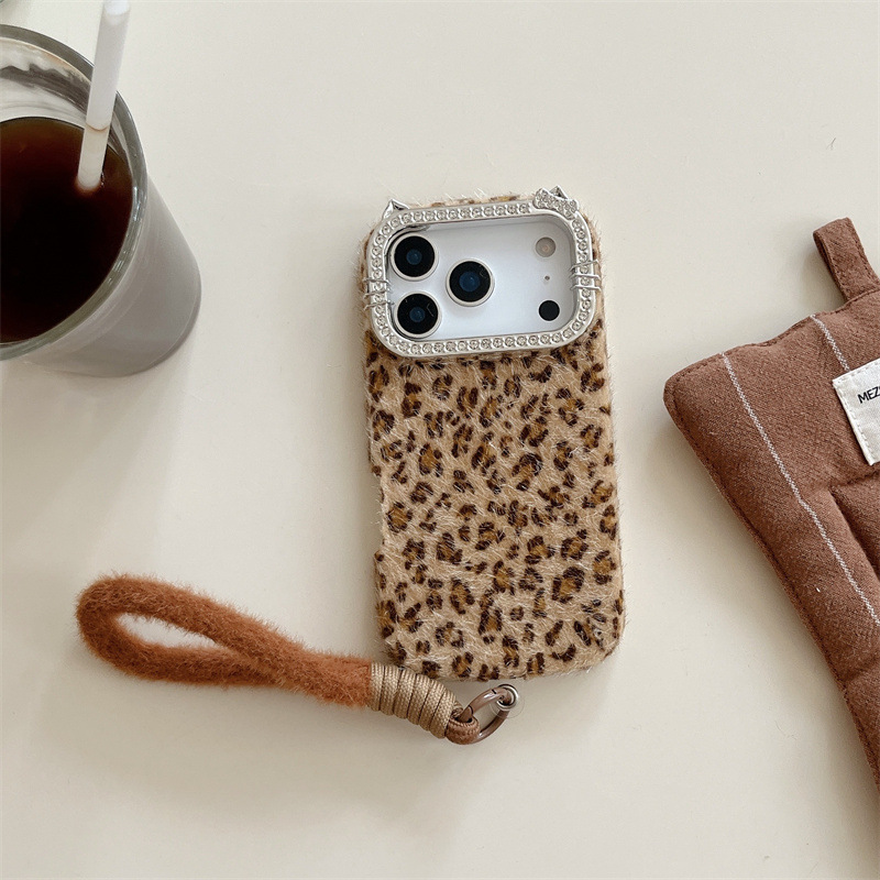 Luksusowe, pluszowe etui na te – Phone Cases Apple recenzja i cena